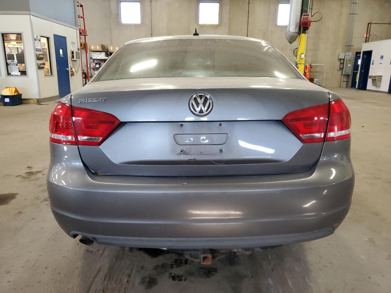 1VWAP7A34DC101643 2013 Volkswagen Passat S