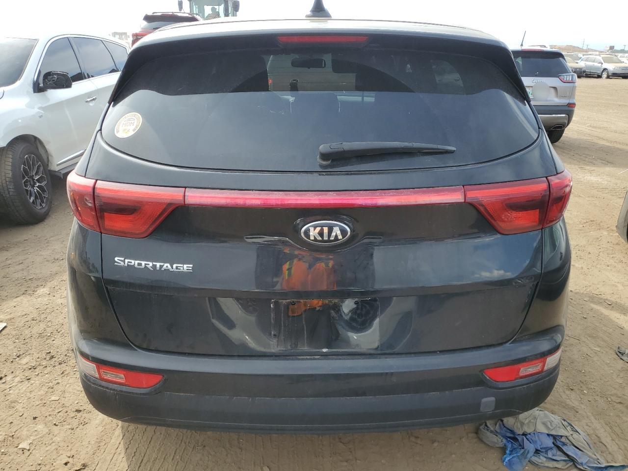 KNDPMCAC7K7599261 2019 Kia Sportage Lx