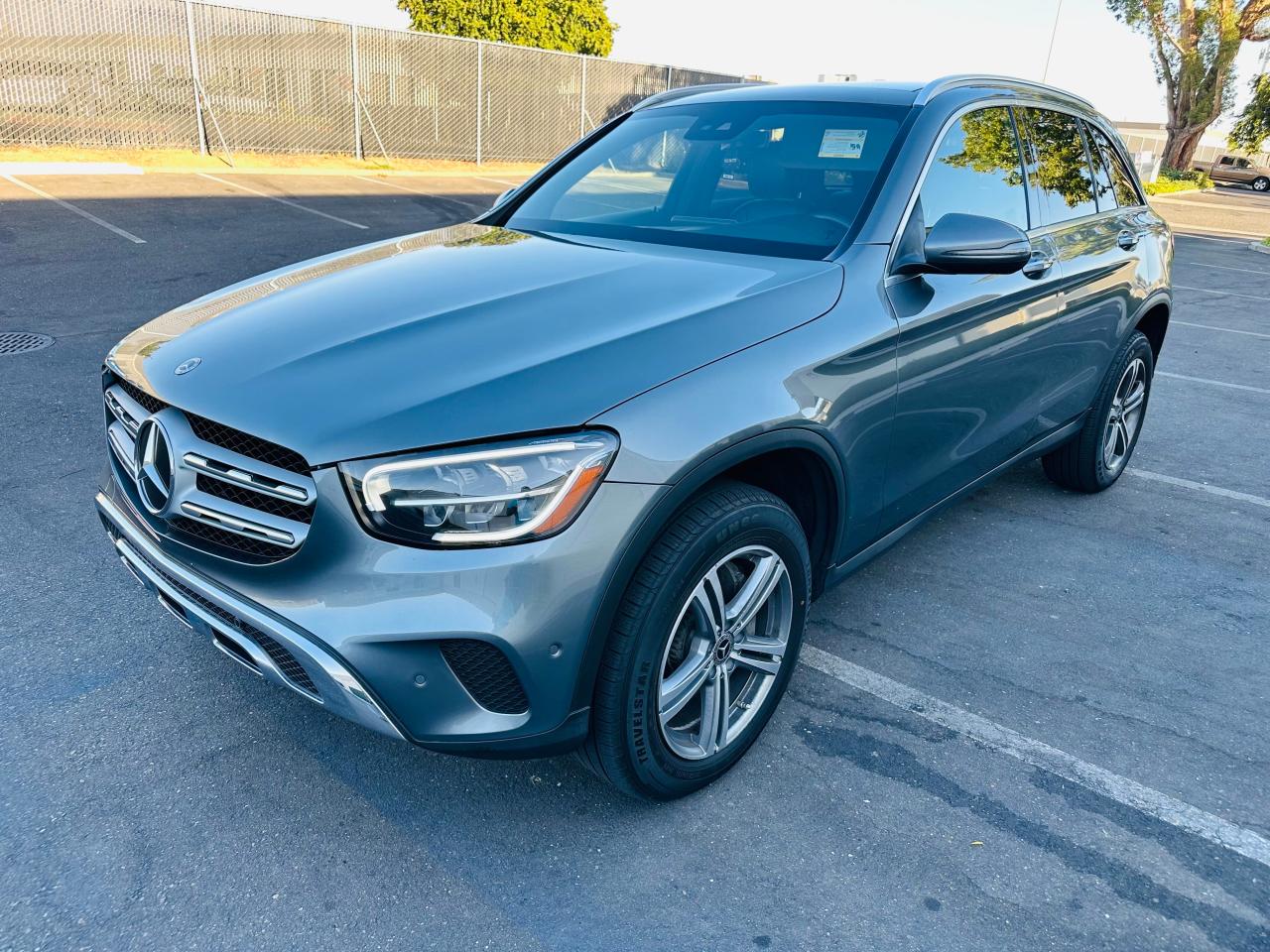 W1N0G8EB3NV327614 2022 MERCEDES-BENZ GLC - Image 2