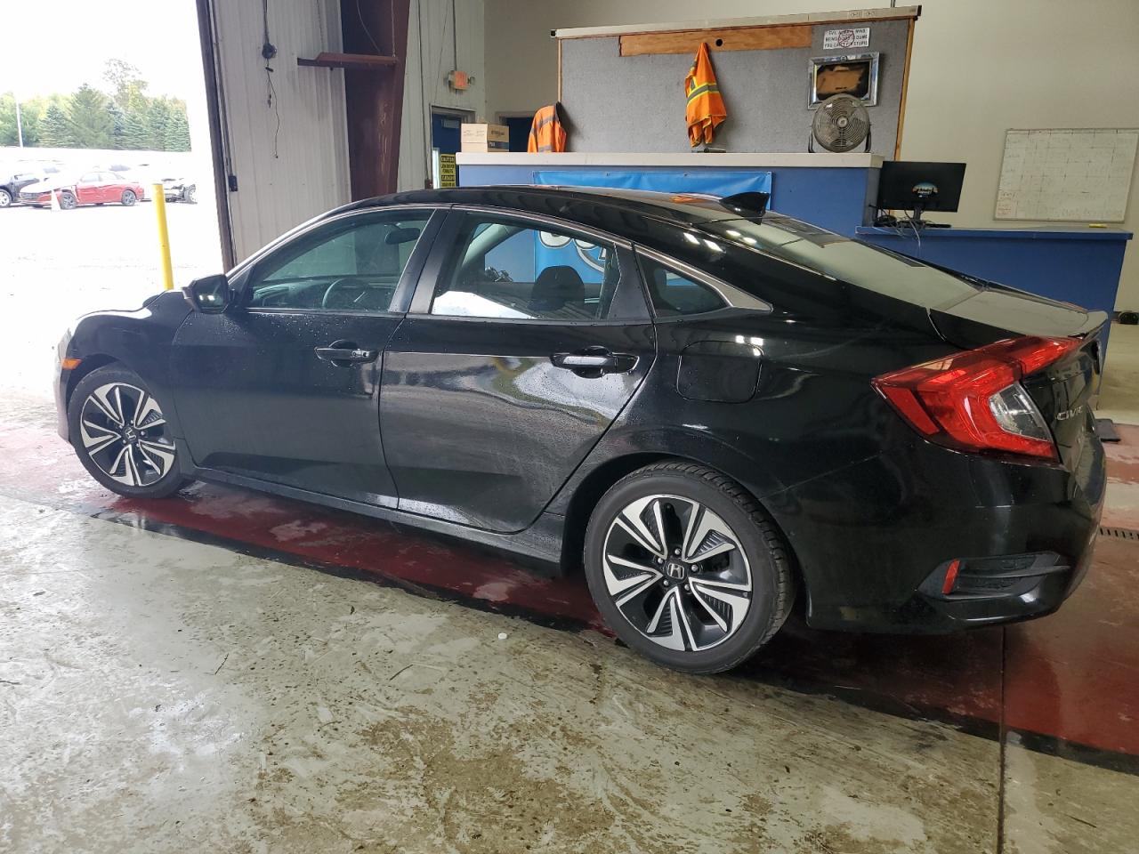 VIN 2HGFC1F39GH660070 2016 HONDA CIVIC no.2