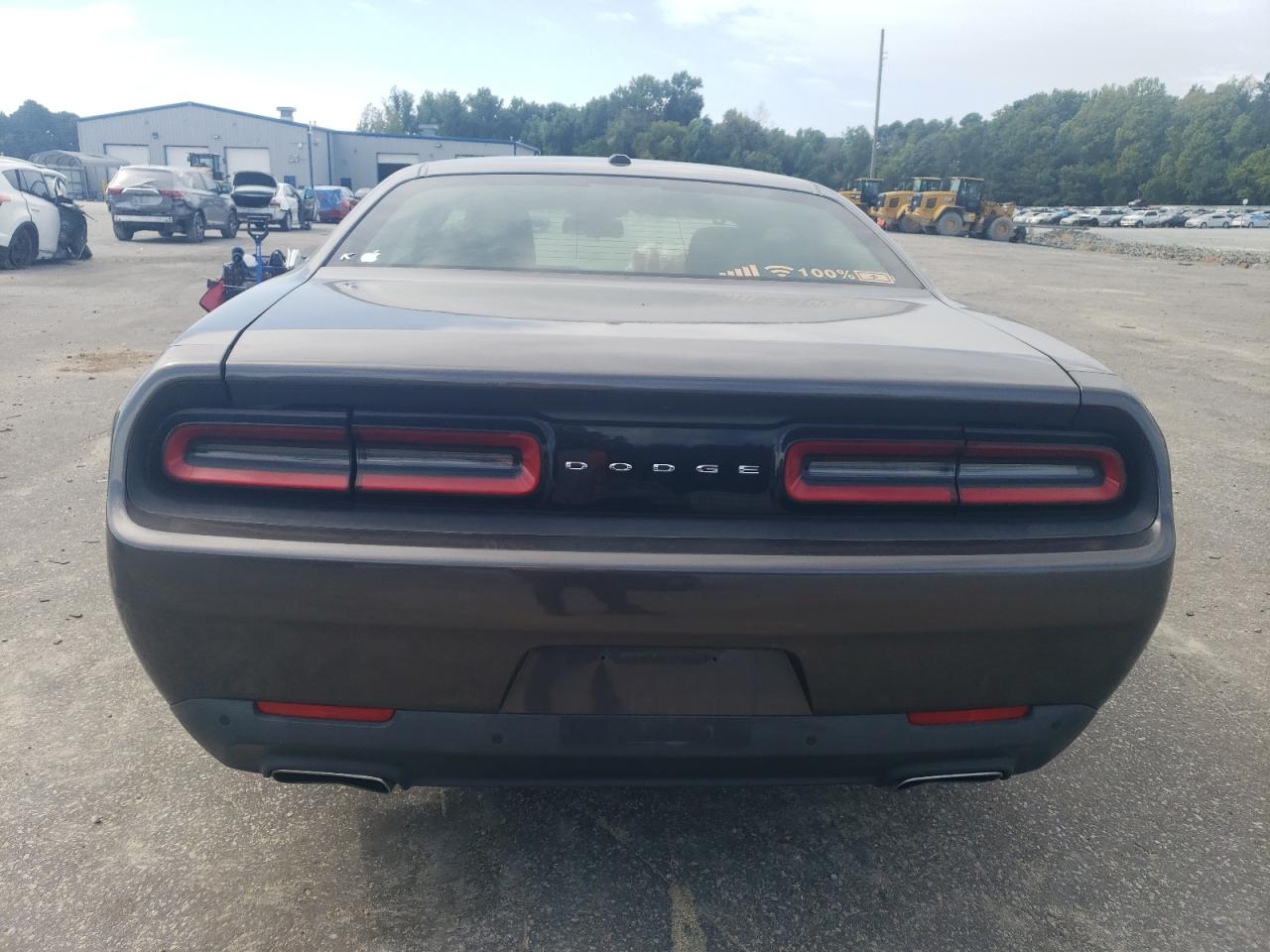 2015 Dodge Challenger Sxt VIN: 2C3CDZAGXFH740505 Lot: 70055354