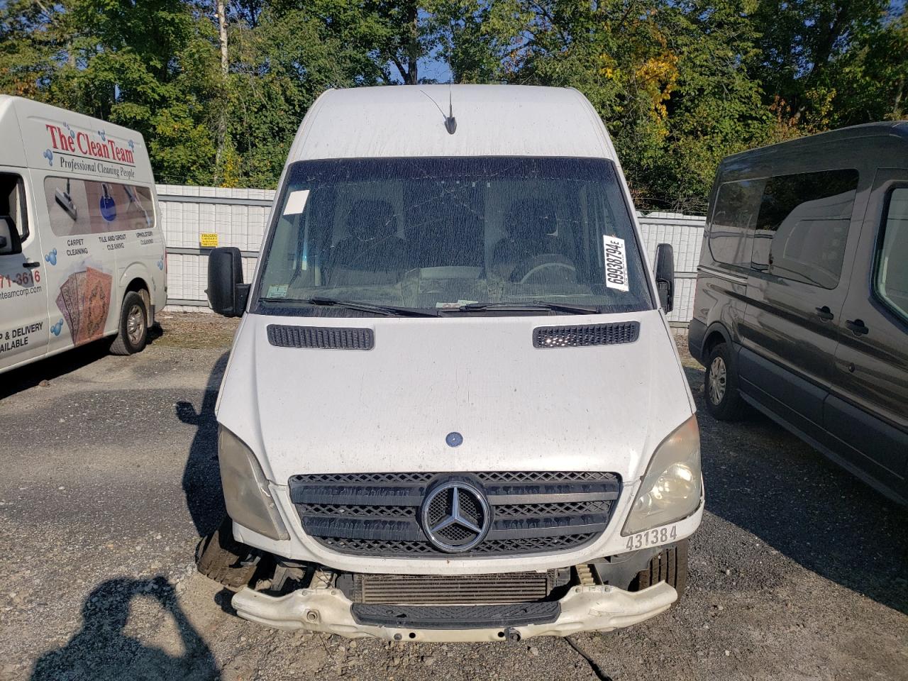 VIN WD3PE8CC6D5758416 2013 MERCEDES-BENZ SPRINTER no.5