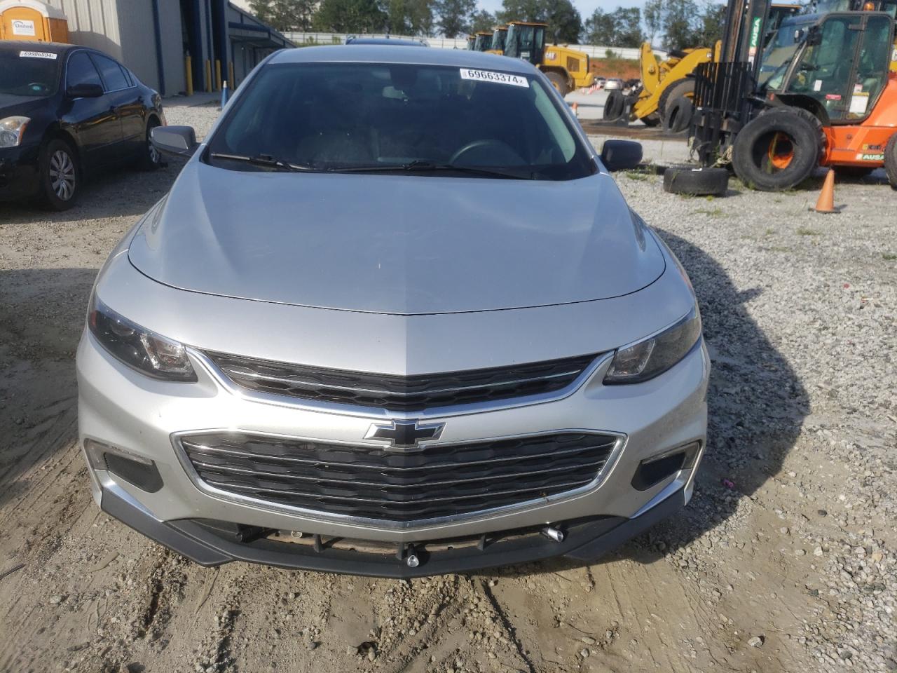 2018 Chevrolet Malibu - Image 5