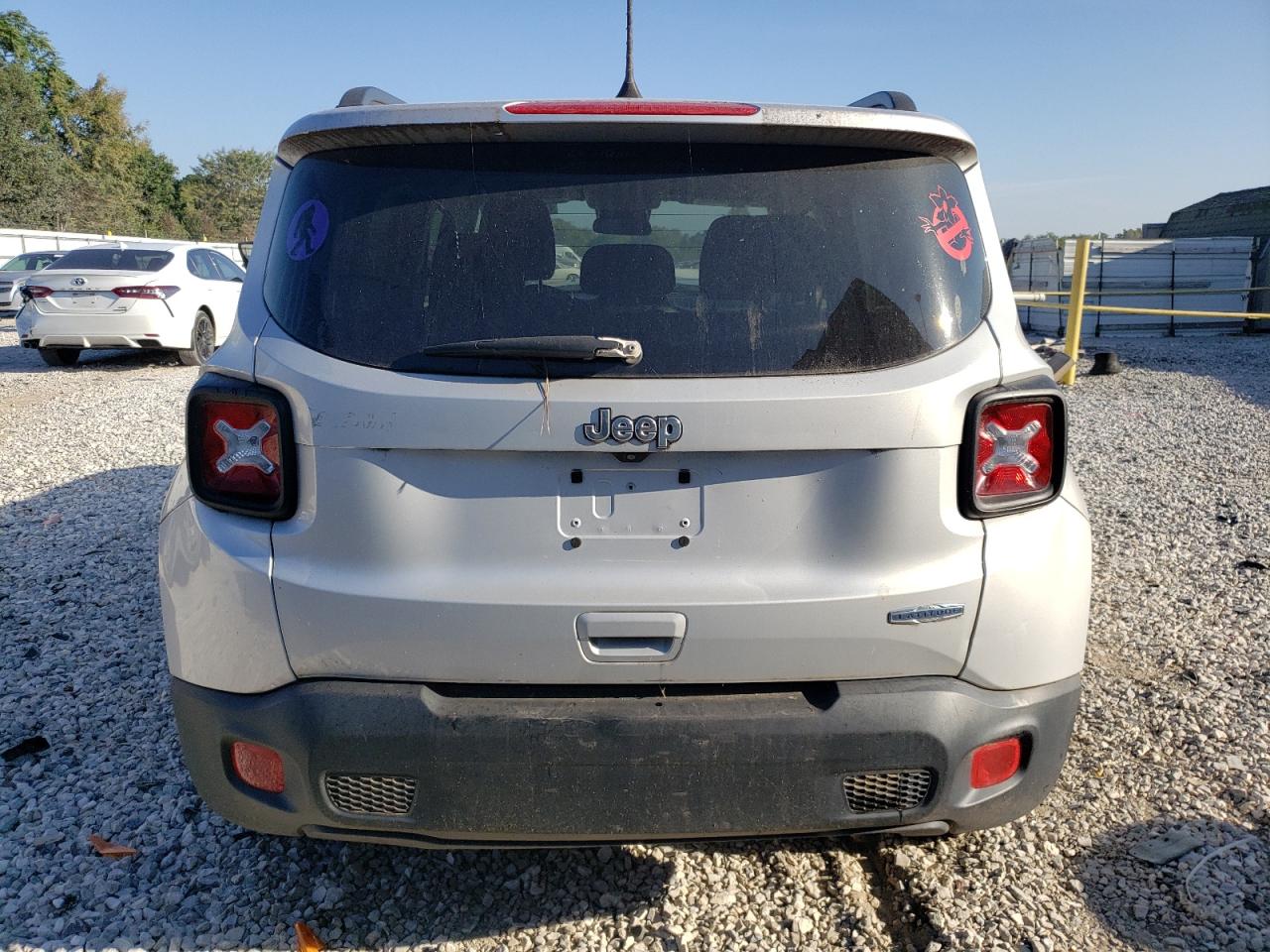 ZACCJABB2JPH14982 2018 Jeep Renegade Latitude