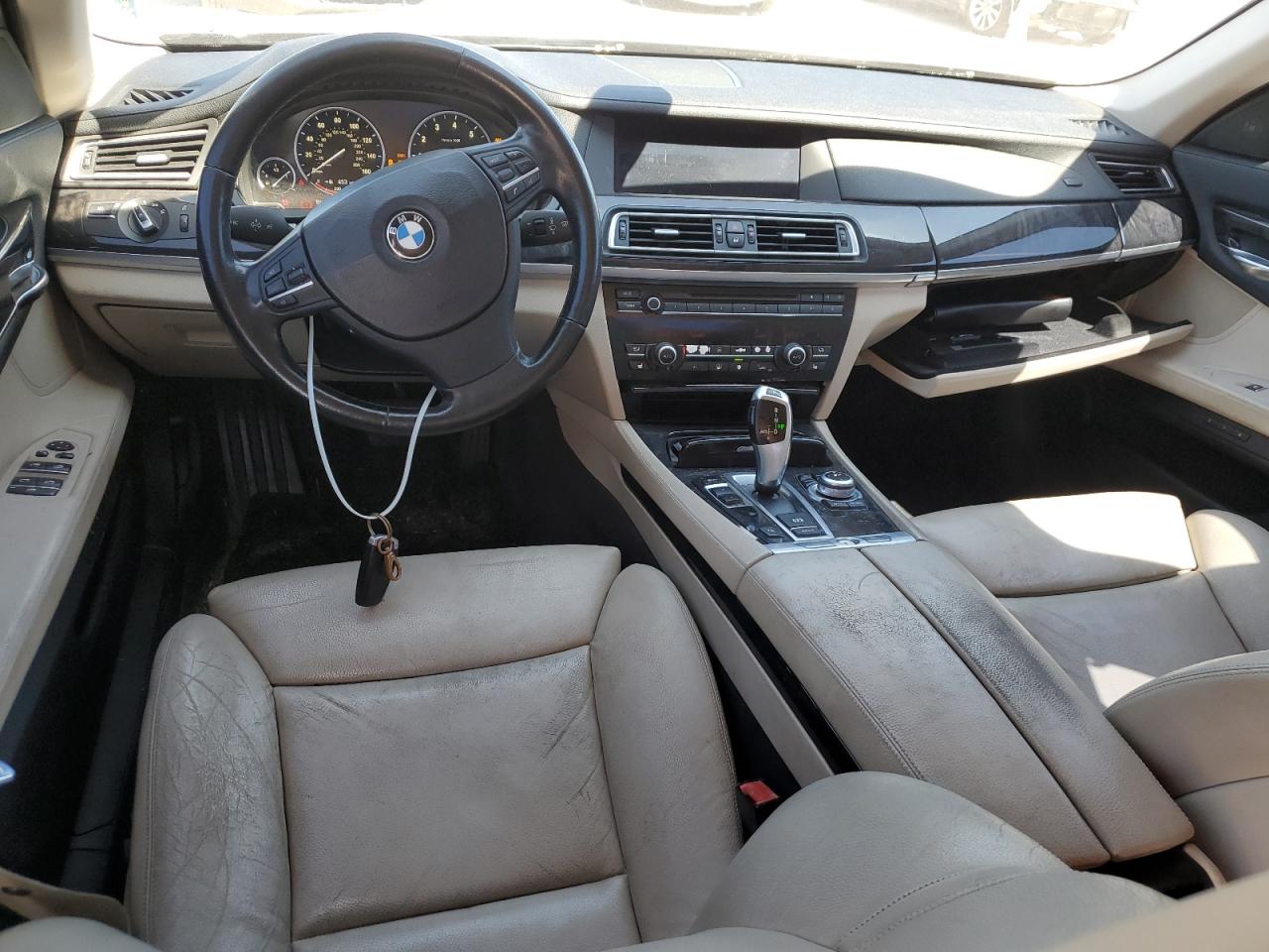 WBAKB4C55BC392540 2011 BMW 740 Li