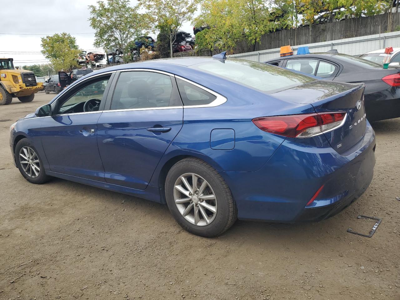 2018 Hyundai Sonata - Image 2