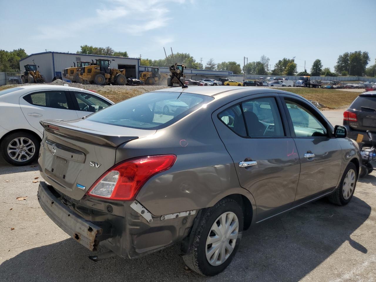 2014 Nissan Versa - Image 3