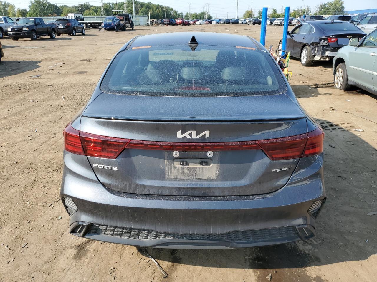 2023 Kia Forte Gt Line VIN: 3KPF54AD0PE618344 Lot: 71076574