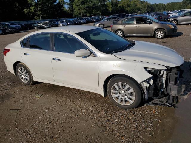  NISSAN ALTIMA 2017 White