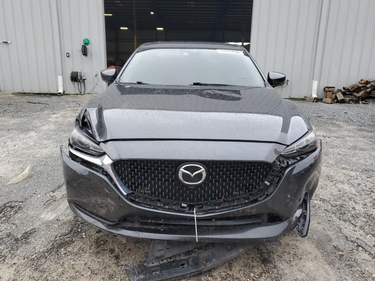 JM1GL1VM1J1325890 2018 Mazda 6 Touring