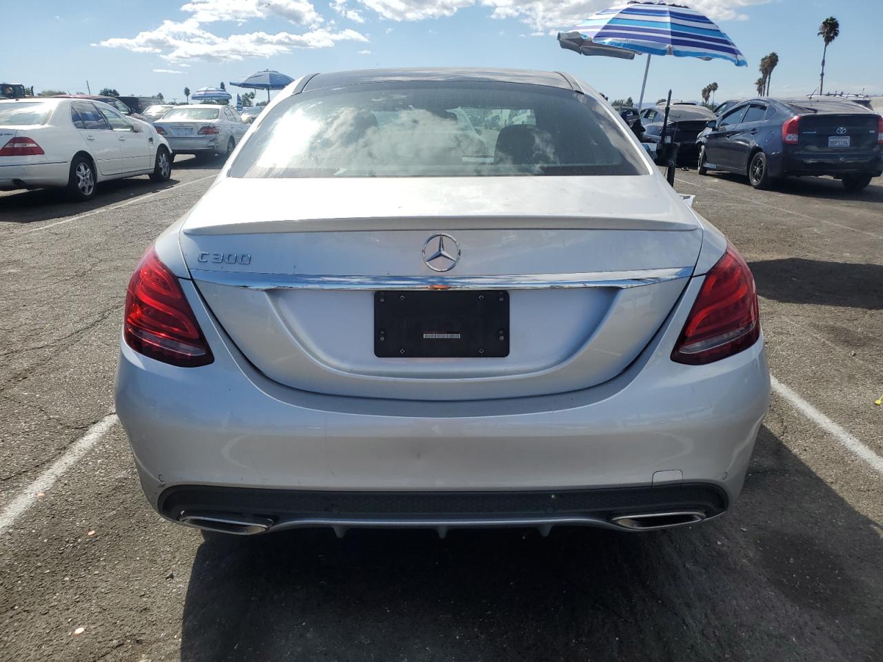 55SWF4JB8JU247610 2018 Mercedes-Benz C 300