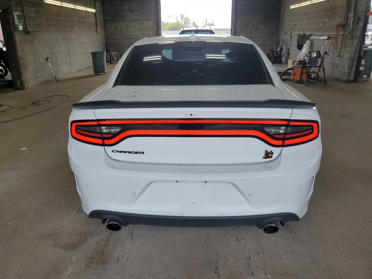 2015 Dodge Charger R/T Scat Pack VIN: 2C3CDXGJXFH905458 Lot: 72149584