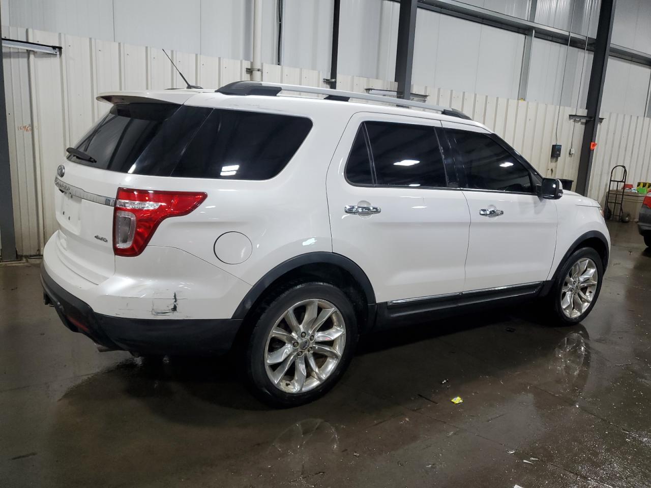 2011 Ford Explorer - Image 3