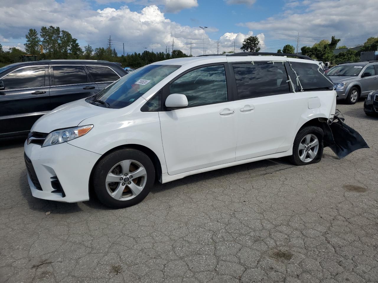 5TDKZ3DCXLS043170 2020 TOYOTA SIENNA - Image 1