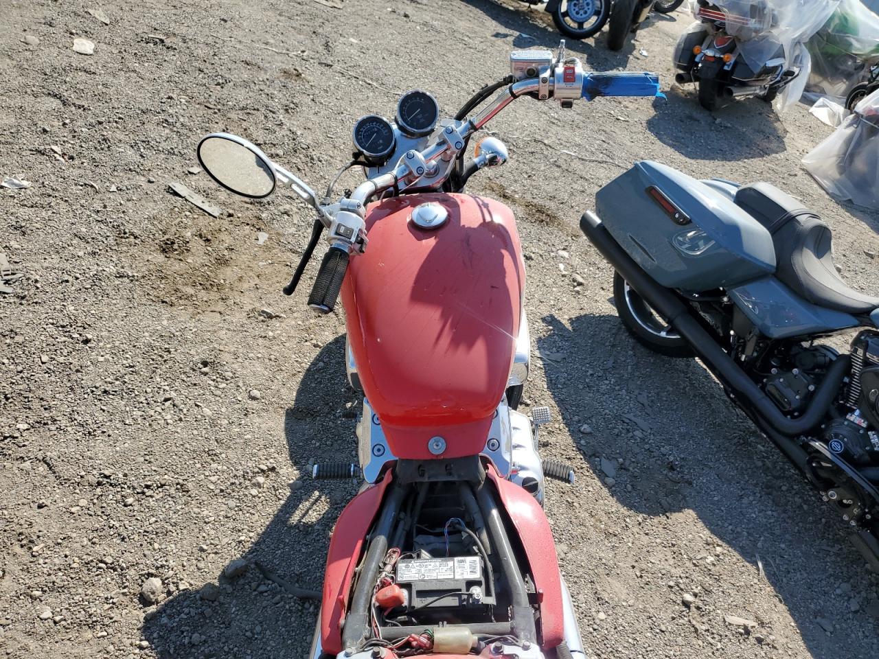 JH2RC4300TM201970 1996 Honda Vf750 C