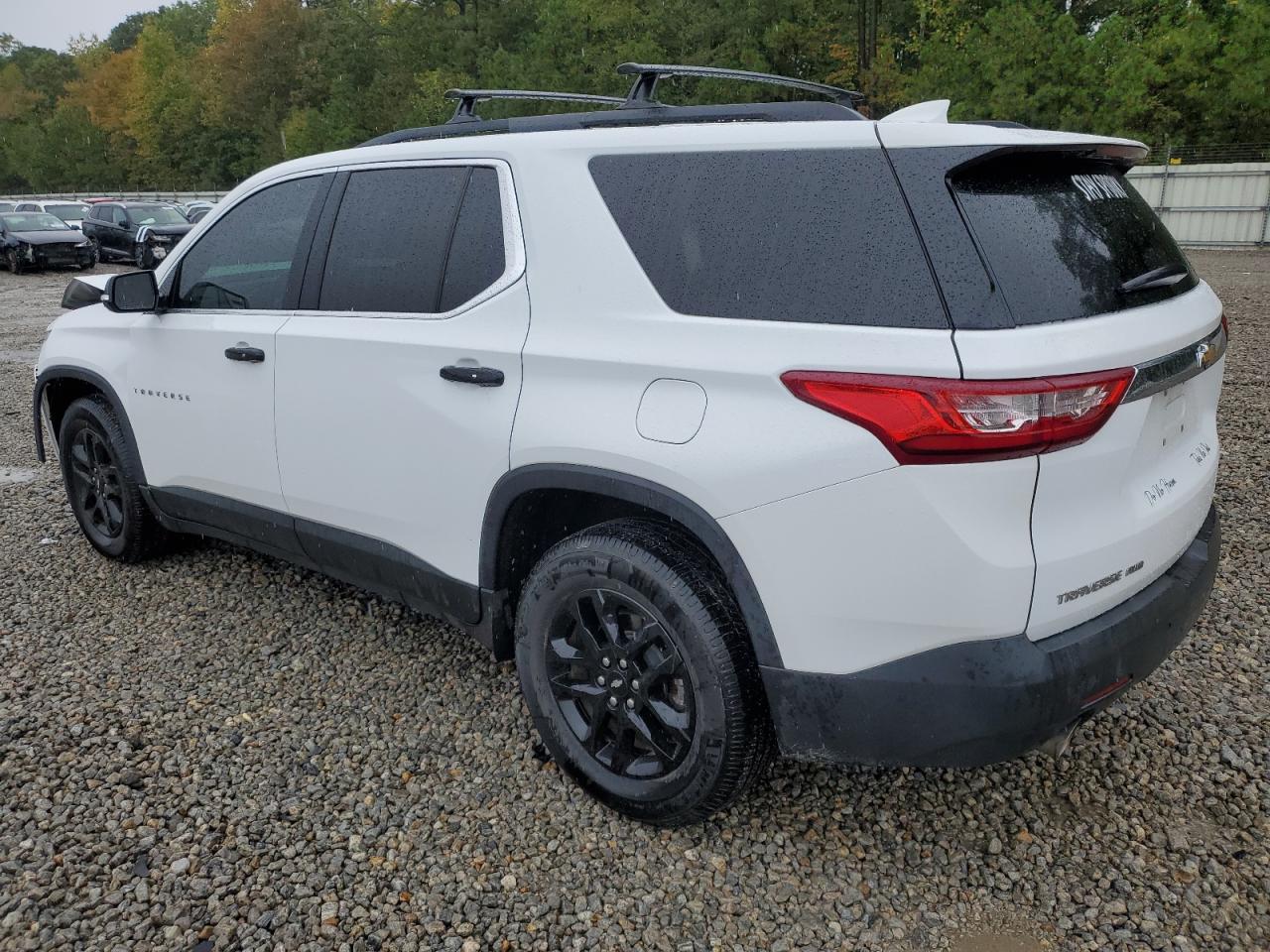 2019 Chevrolet Traverse - Image 2