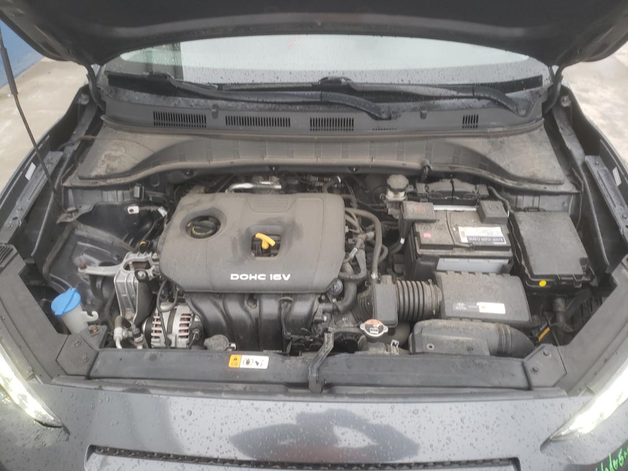 KM8K1CAA4JU086384 2018 Hyundai Kona Se