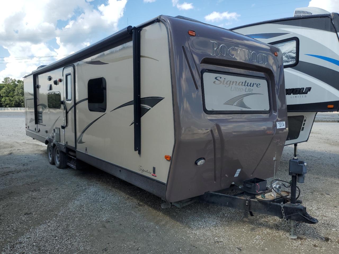 2013 Rockwood Signature იყიდება Greenwell Springs-ში, LA - Top/Roof