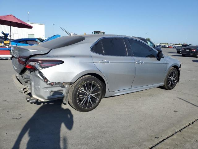 4T1G11AK7MU517971 Toyota Camry SE 3