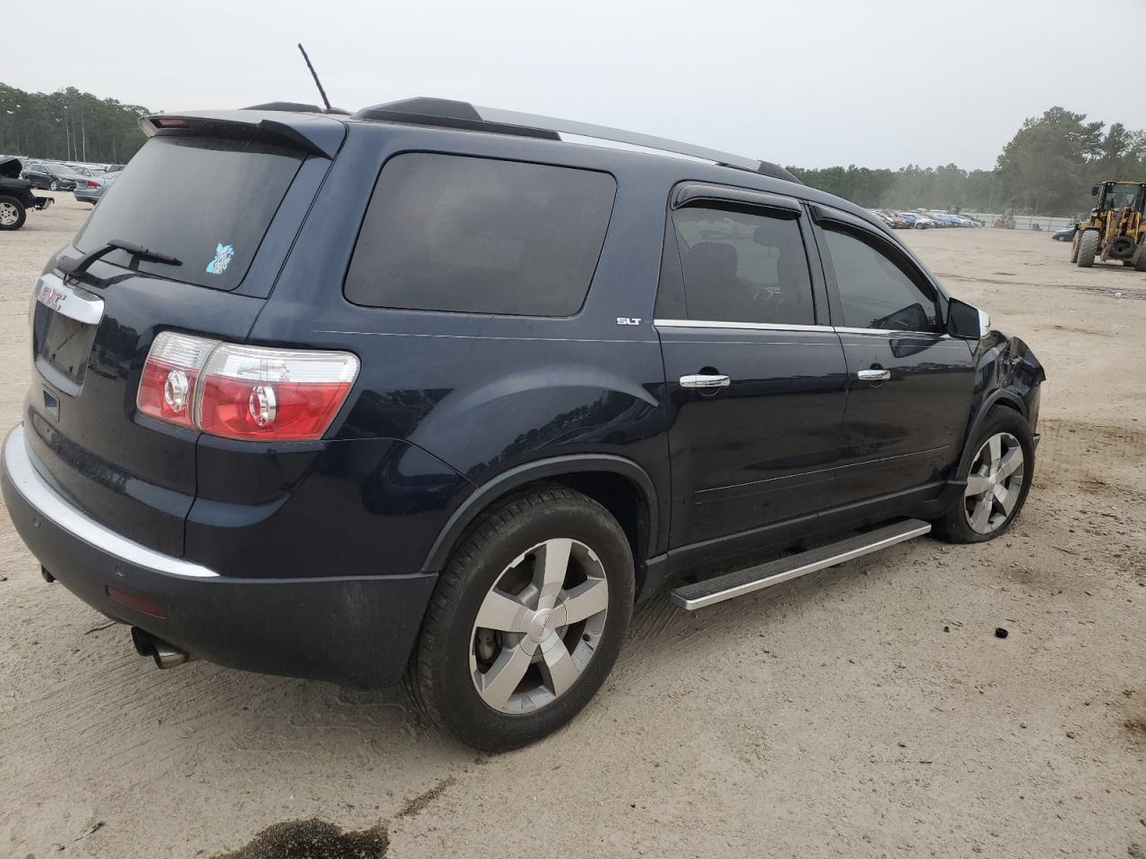 2012 GMC Acadia - Image 3