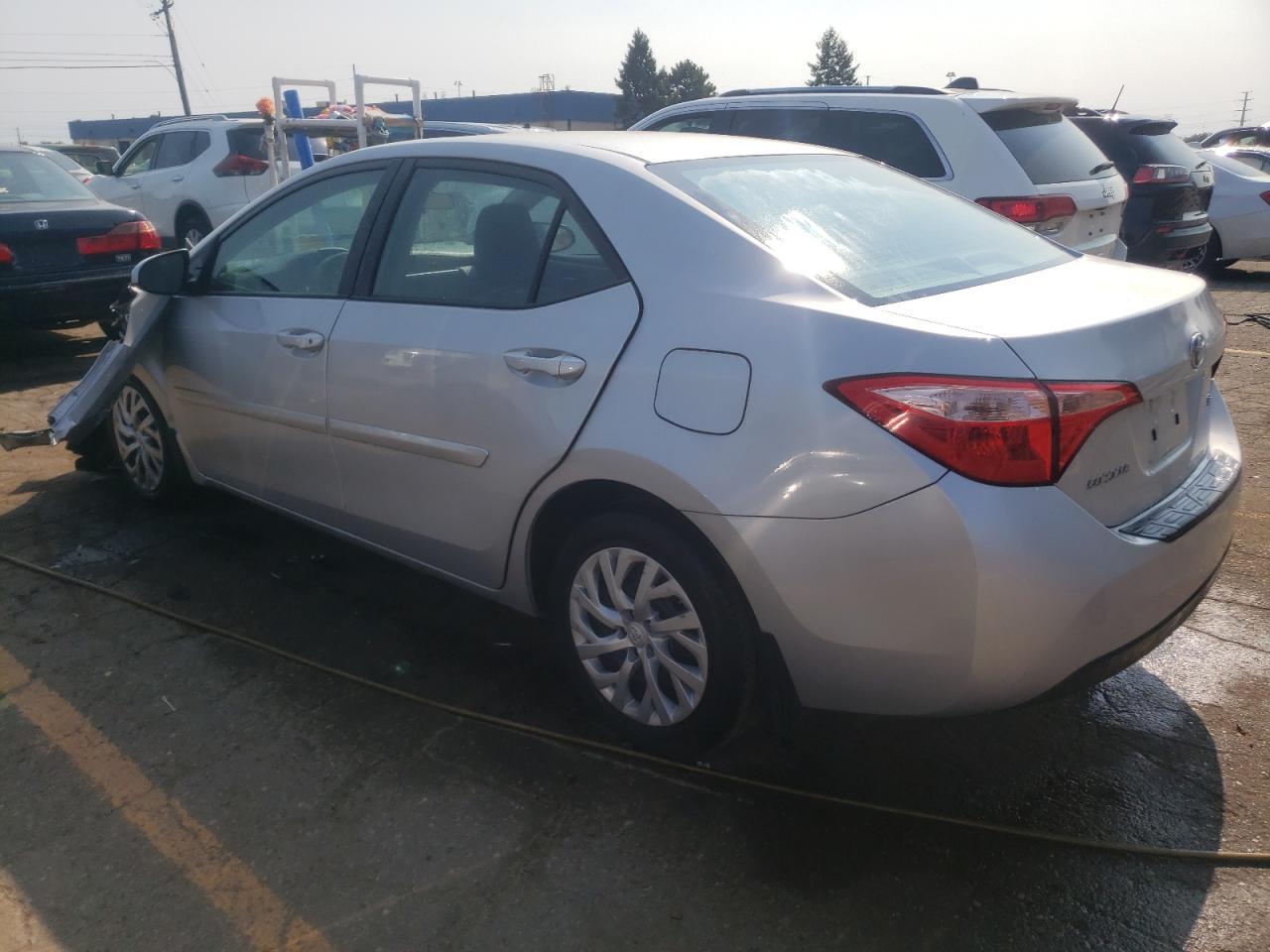 2T1BURHEXJC124785 2018 TOYOTA COROLLA - Image 2