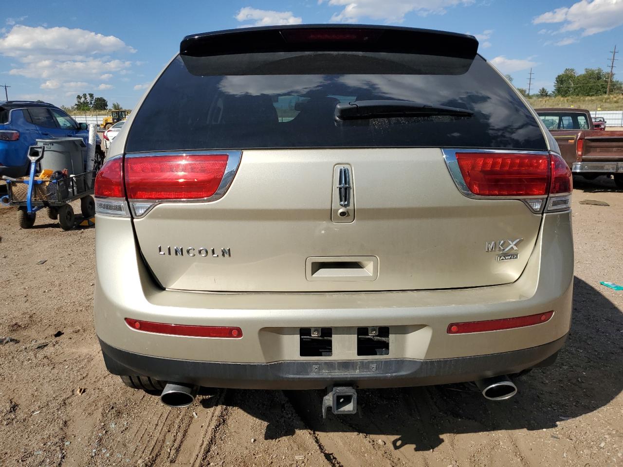 2LMDJ8JK8BBJ33507 2011 Lincoln Mkx