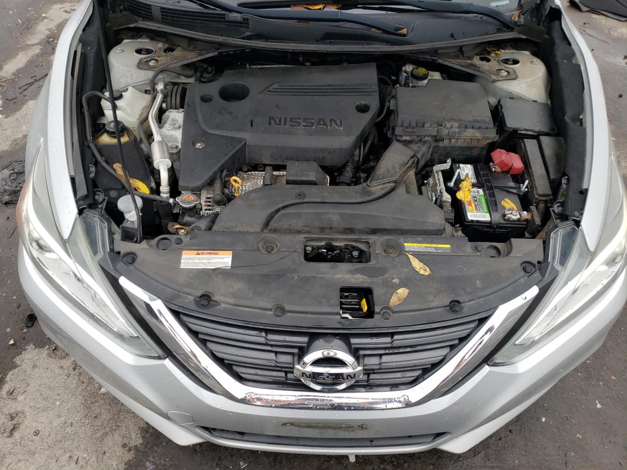 2018 Nissan Altima - Image 12