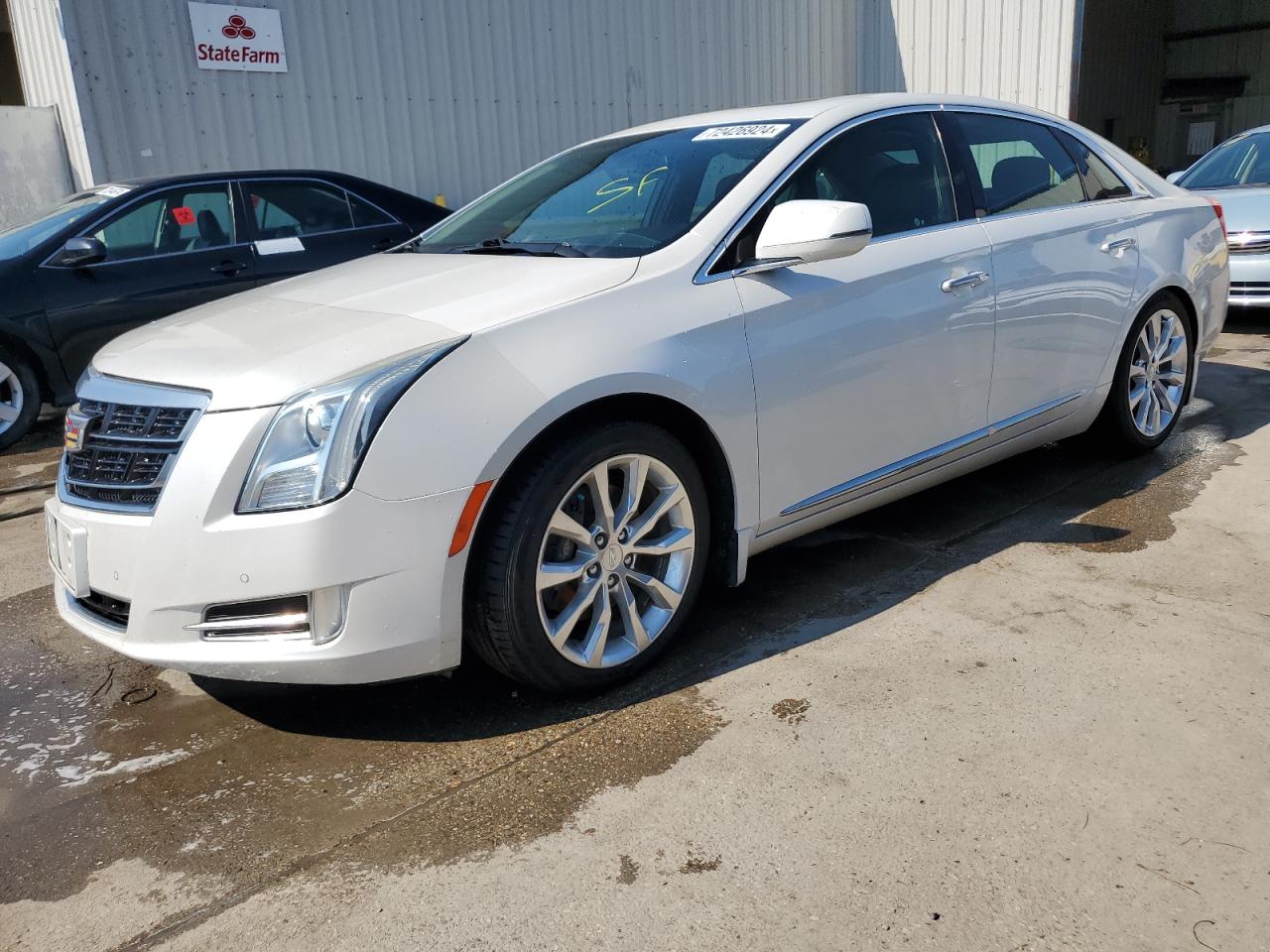 2016 Cadillac XTS - Image 1