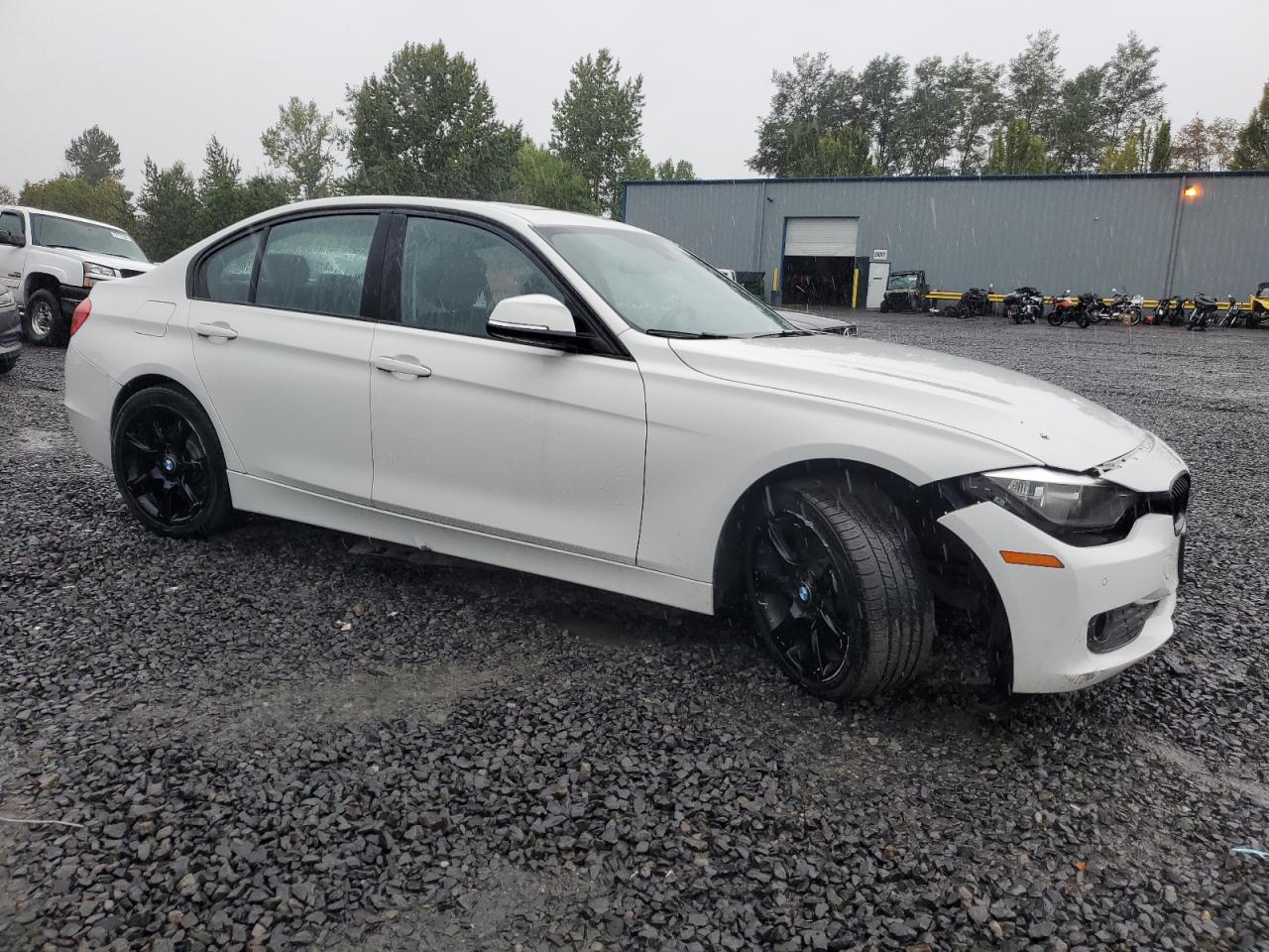 VIN WBA3C3G54FNT52322 2015 BMW 3 SERIES no.4