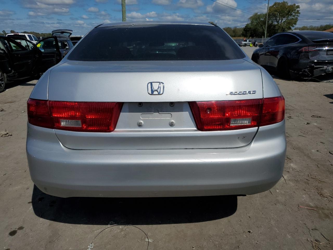 1HGCM56435A129474 2005 Honda Accord Lx