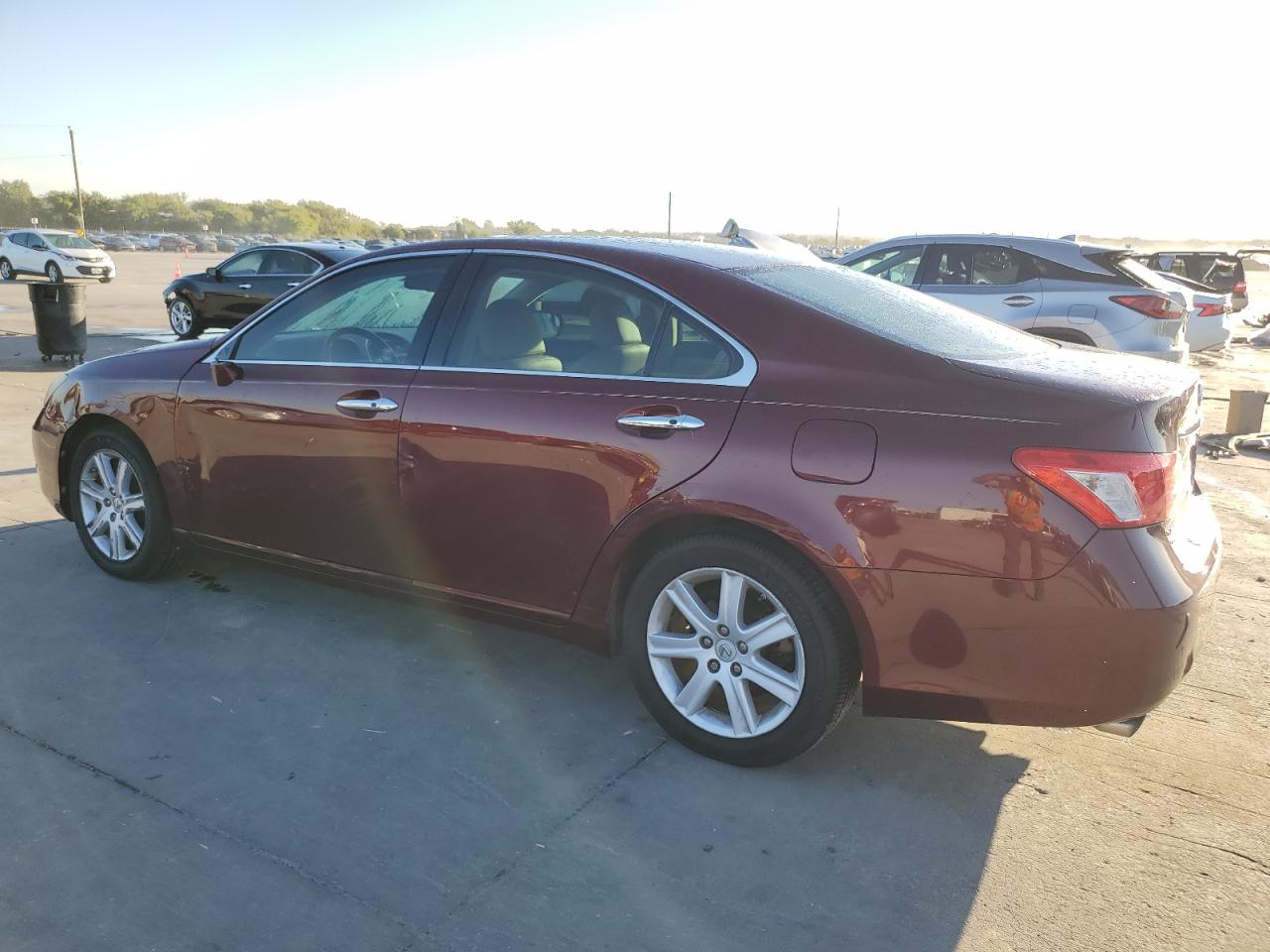 2007 Lexus ES - Image 2