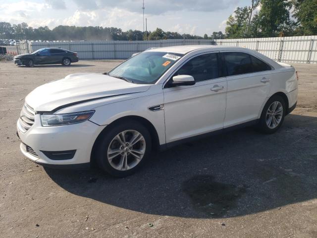 2016 Ford Taurus Sel