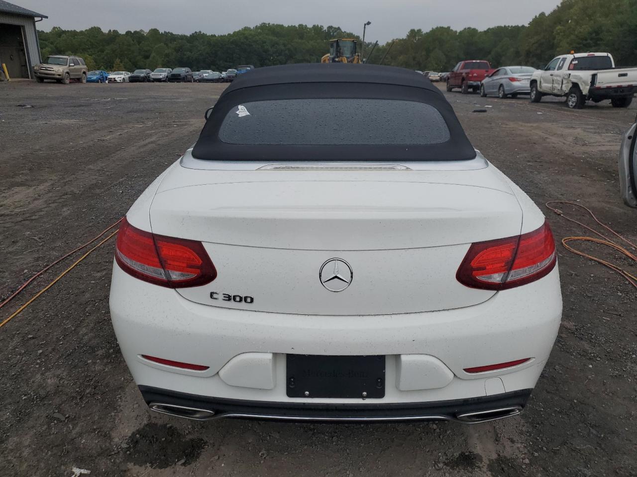 WDDWK4JB9JF613461 2018 Mercedes-Benz C 300