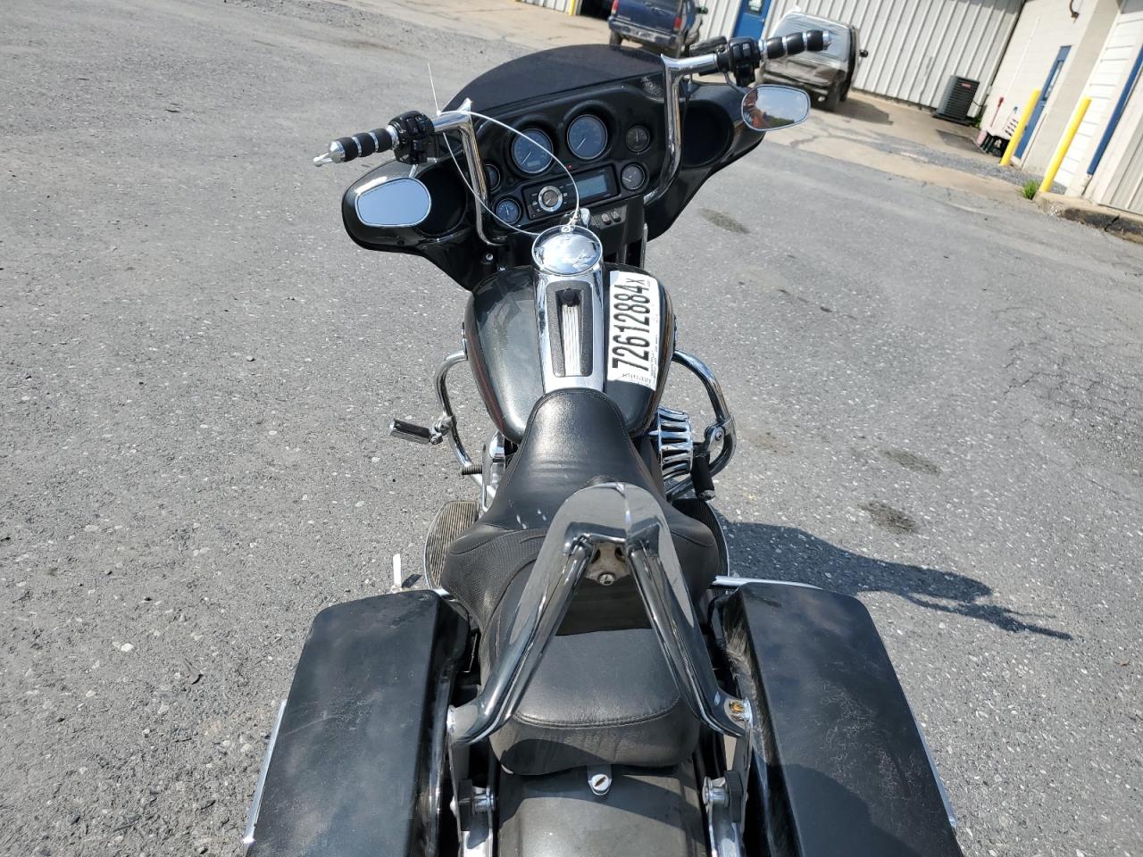 2009 Harley-Davidson Flhtcu VIN: 1HD1FC4129Y675739 Lot: 72612884