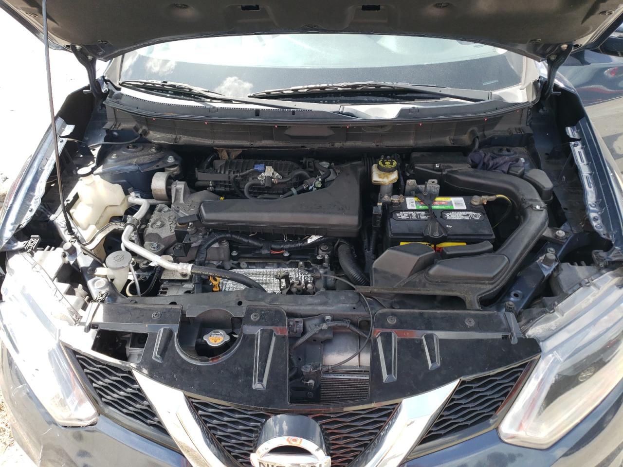 2015 Nissan Rogue S VIN: KNMAT2MT8FP526372 Lot: 71403424