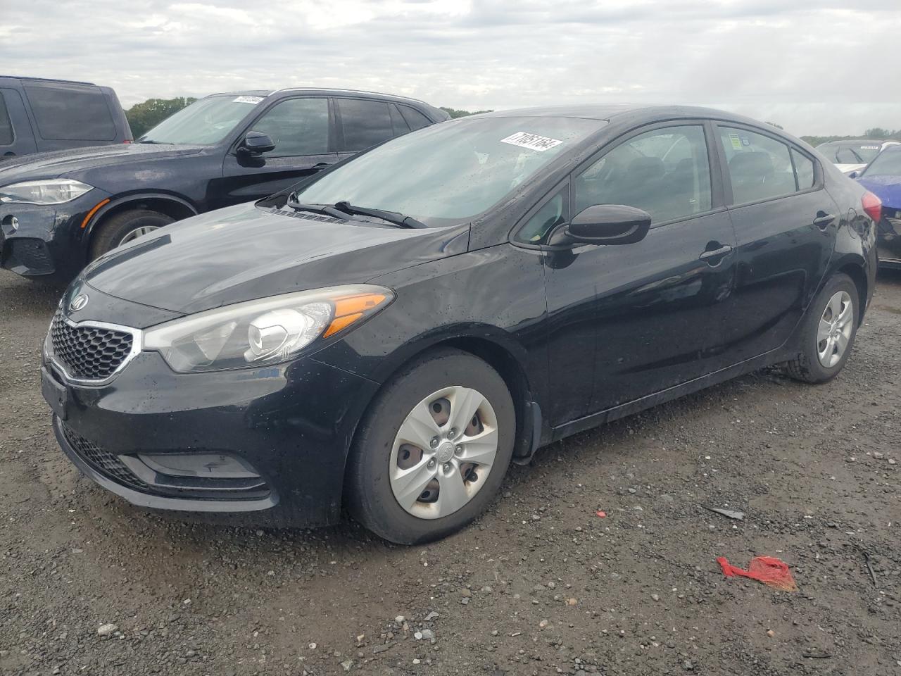 KNAFK4A63G5614338 2016 KIA FORTE - Image 1