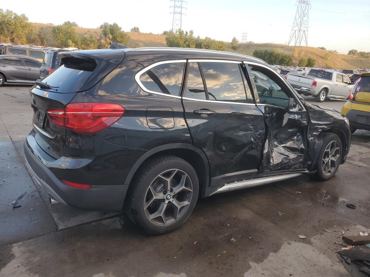 2016 BMW X1 - Image 3