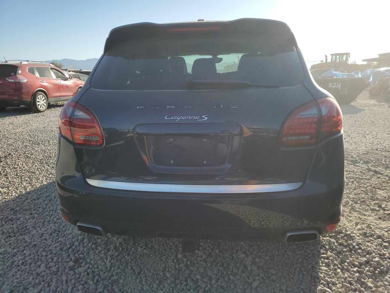 2011 Porsche Cayenne S VIN: WP1AB2A21BLA51484 Lot: 70221794