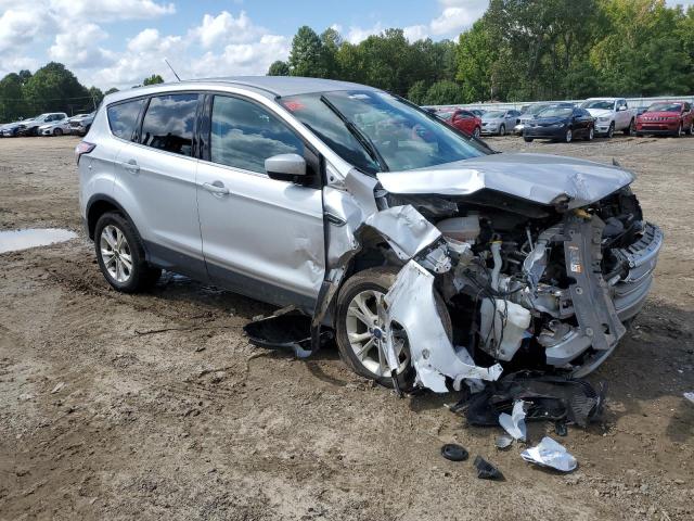  FORD ESCAPE 2017 Srebrny