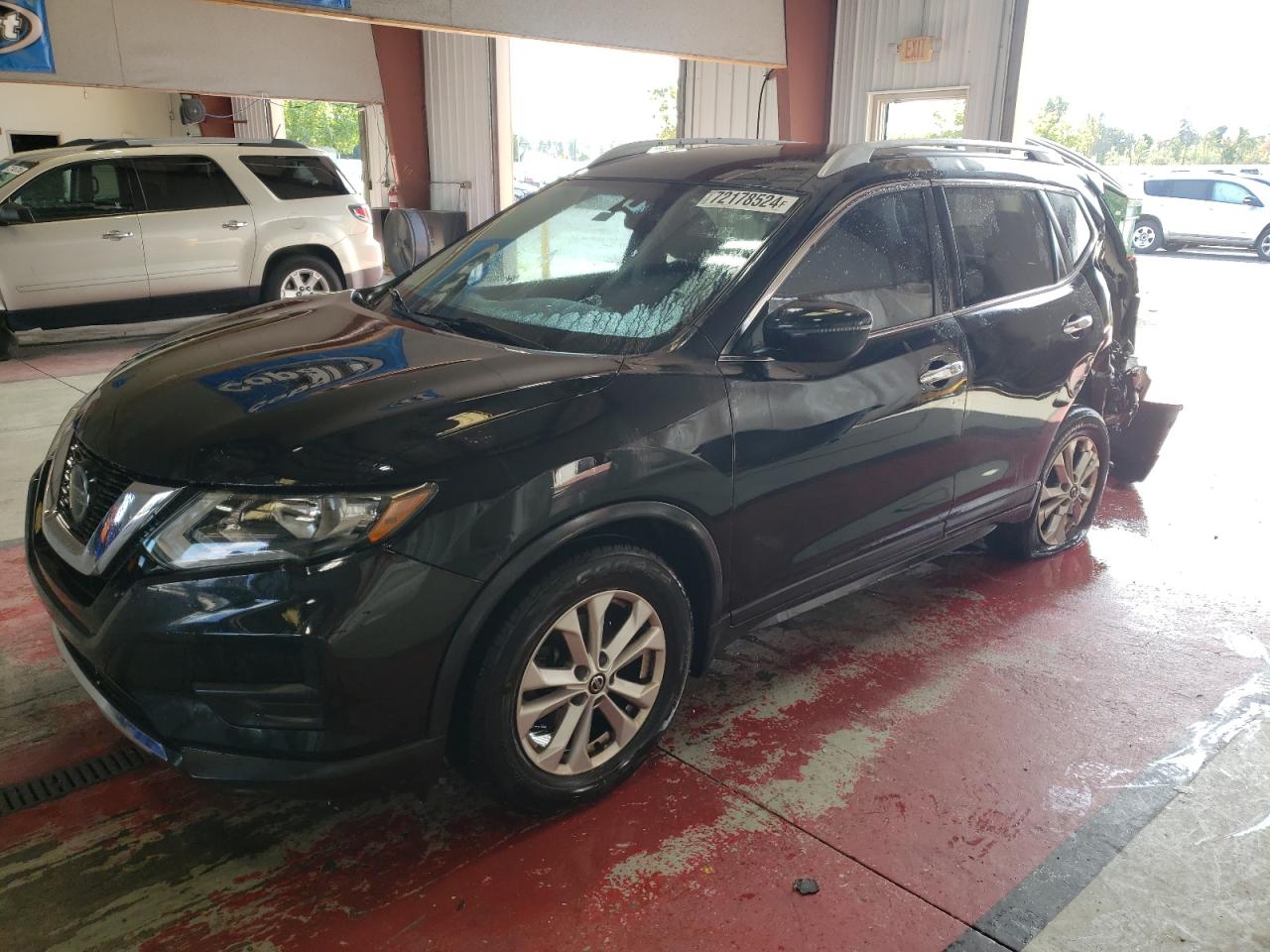 2018 Nissan Rogue - Image 1