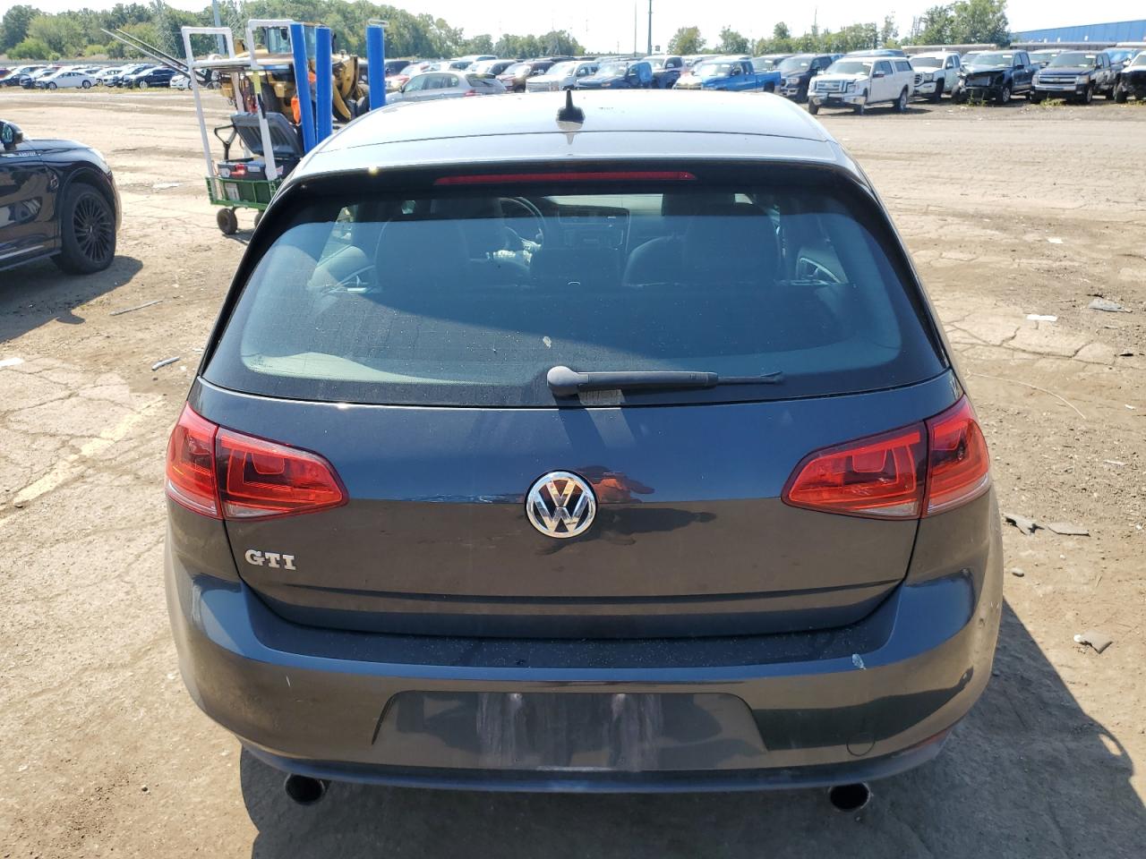 2015 Volkswagen Gti VIN: 3VW5T7AUXFM085147 Lot: 70416354