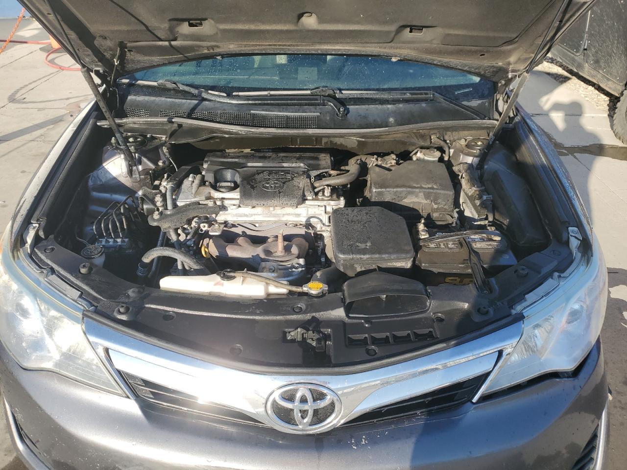 4T4BF1FK4ER389880 2014 Toyota Camry L