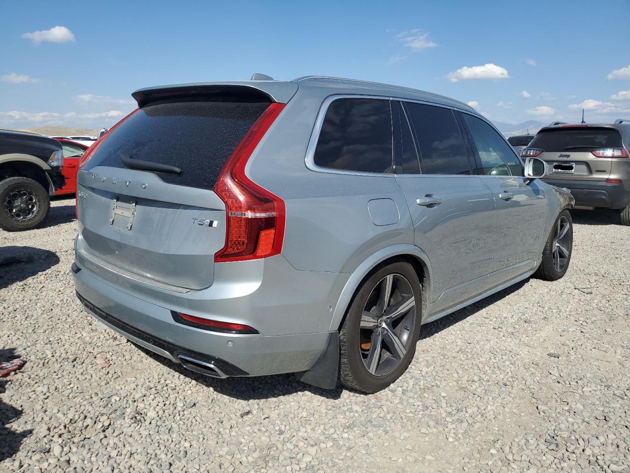 2019 Volvo XC90 - Image 3