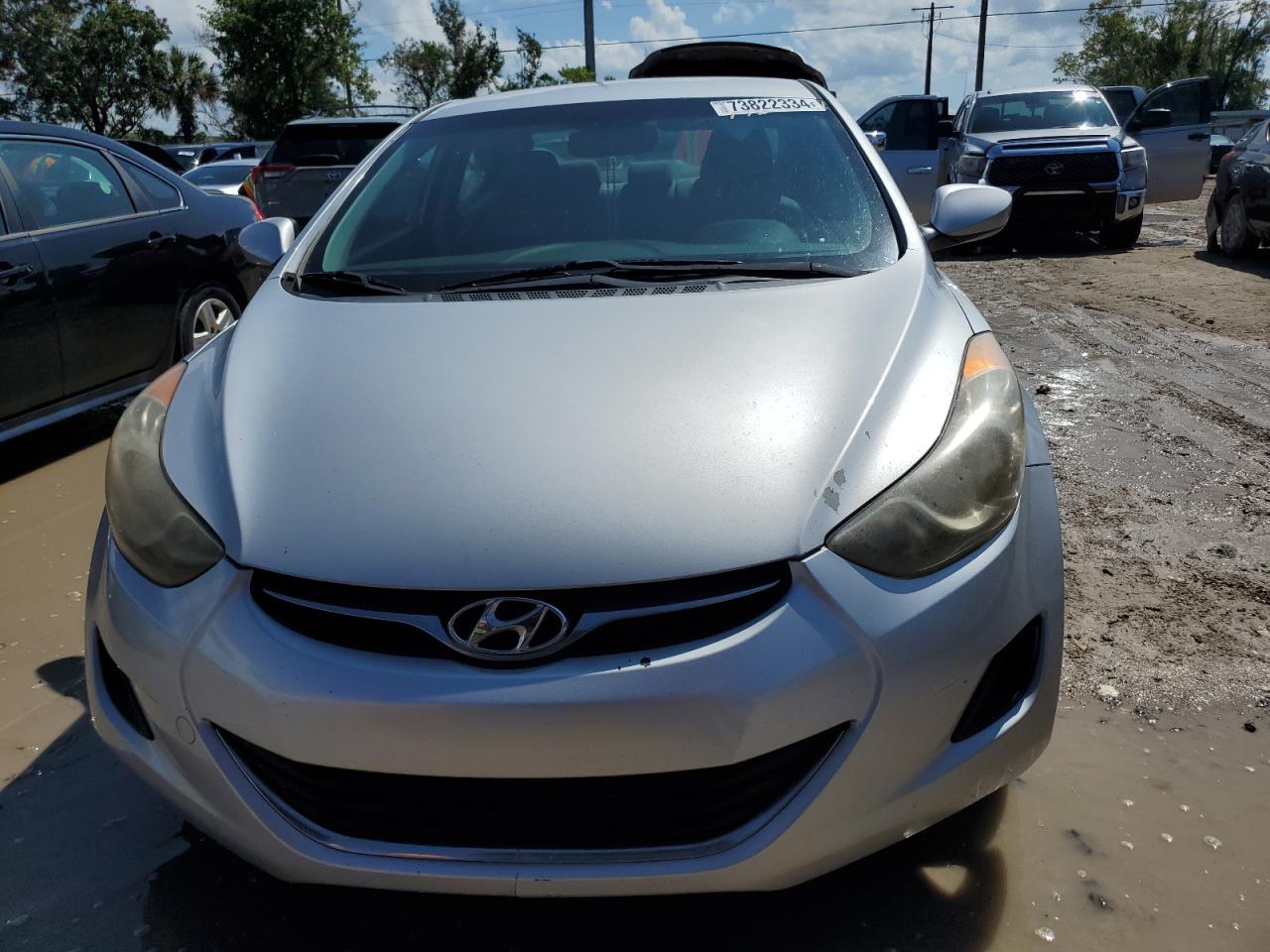 2013 Hyundai Elantra - Image 5