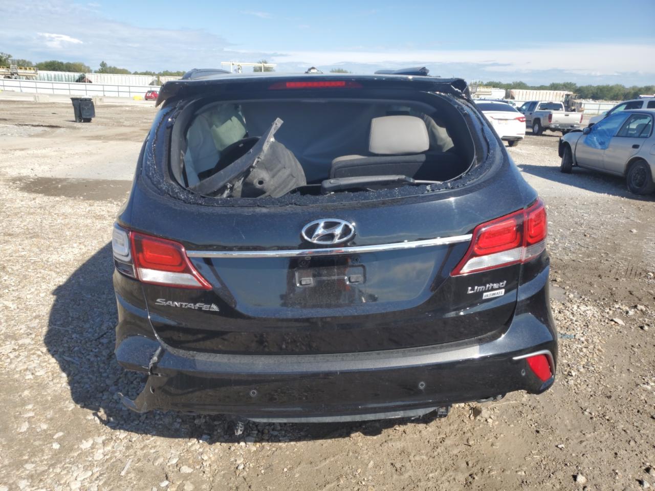 2017 Hyundai Santa Fe Se Ultimate VIN: KM8SR4HFXHU190811 Lot: 72844984