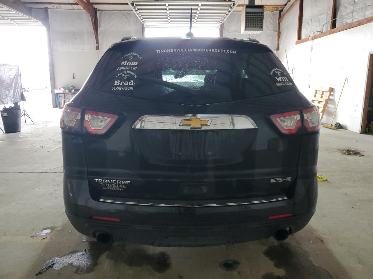 2017 Chevrolet Traverse Premier VIN: 1GNKRJKD3HJ155076 Lot: 72609924