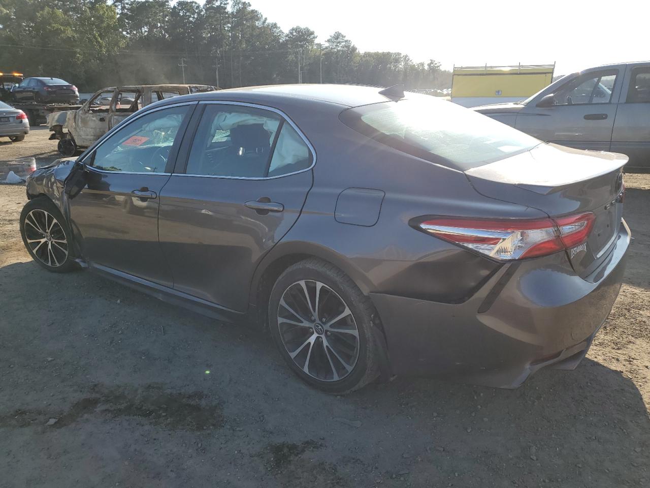 2020 Toyota Camry - Image 2