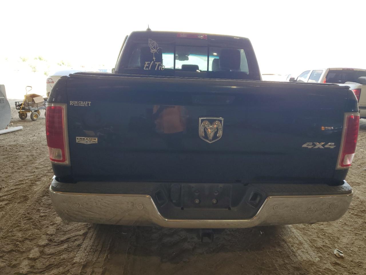 1C6RR7NG9FS674406 2015 Ram 1500 Laramie