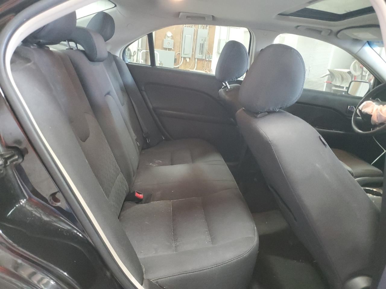 2011 Ford Fusion Se VIN: 3FAHP0HA8BR121699 Lot: 71820574