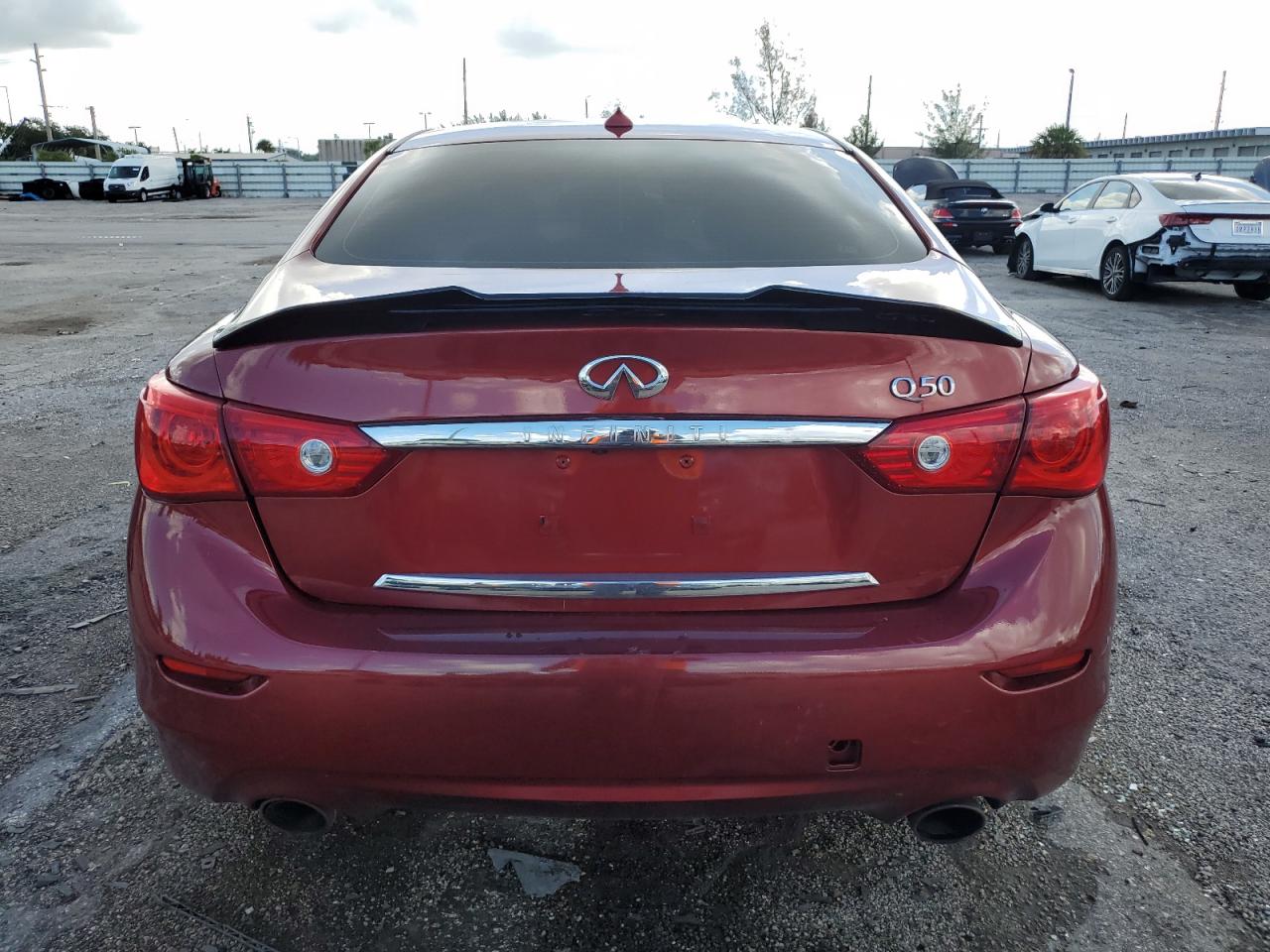 2014 Infiniti Q50 Base VIN: JN1BV7AP2EM680467 Lot: 71181934